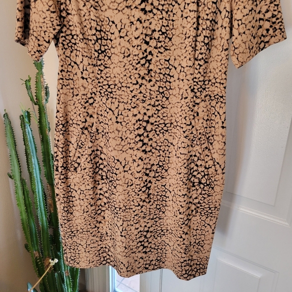 Land's End Animal Print Heavyweight Bodycon Knee Length Dress, Size 8P - Picture 5 of 11